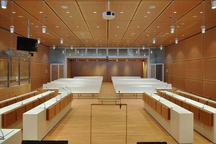 la salle d'audience du tribunal de Paris
